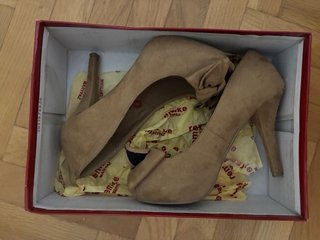 Zapatos de tacón Marypaz beige/marrón