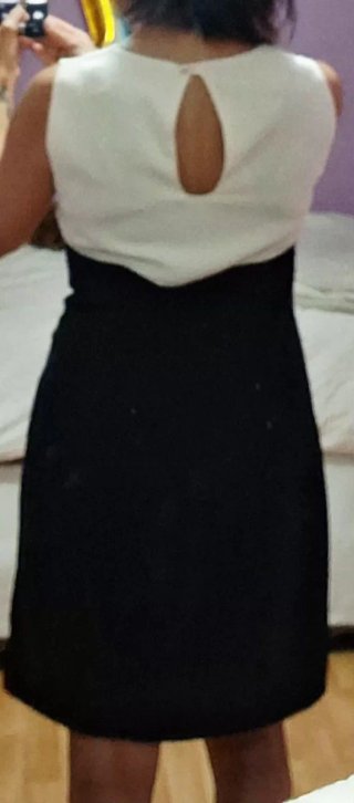 Vestido bicolor blanco y negro