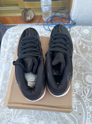 Jordan 11 Retro Nero Rosso