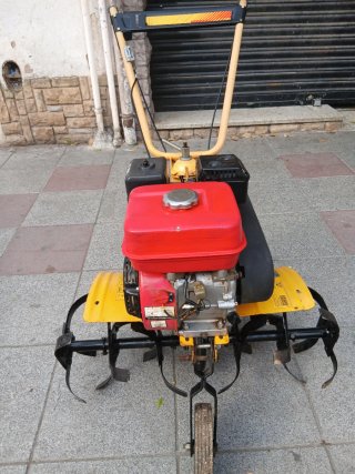 Motocultor Met Amarillo