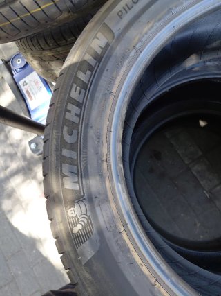 2 255/55R20 110Y MICHELÍN PILOT SPORT 4SUV