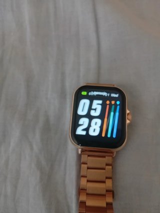 Smartwatch Rejol Dorado y Negro