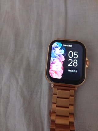 Smartwatch Rejol Dorado y Negro