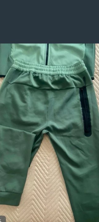 Conjunto Chándal Nike Tech Verde,Verde oliva