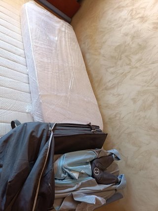 Cuna de viaje con colchón