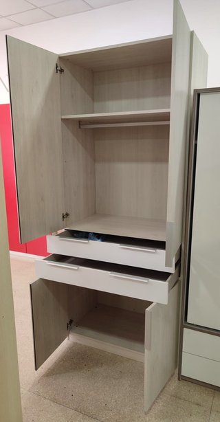 ARMARIO MODERNO