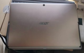 Acer Switch 3 2-in-1 4GB RAM 64GB SSD