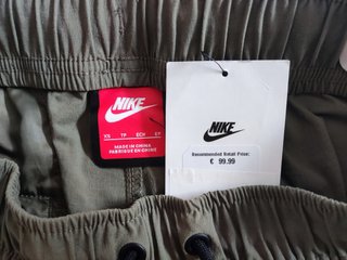 Pantalones Nike Tech Woven Verde Oliva