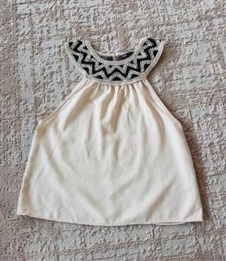 Top Zara Beige Negro Crochet