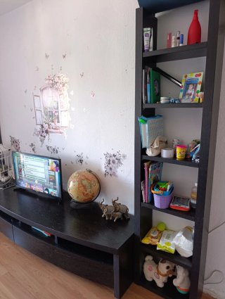 Urge Muebles de salón completos Muy buen estado.