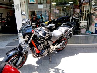 Honda CBF 600 Naked Negra/Roja