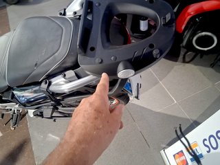 Honda CBF 600 Naked Negra/Roja