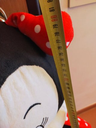 Peluche gigante Minnie con cuori