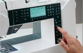 Máquina de coser y bordar Designer Jade 35