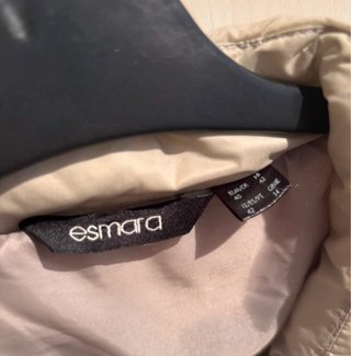 Chaqueta acolchada beige Esmara