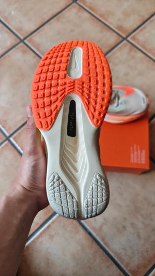 Nike Zoom Fly 6 - Talla 41