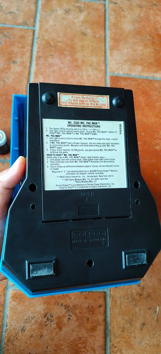 Coleco Ms. Pac-Man Tabletop Arcade 1983