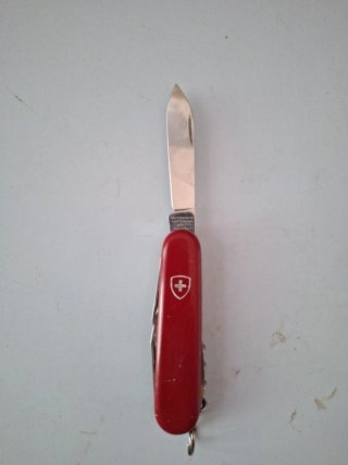 Coltellino svizzero Victorinox rosso