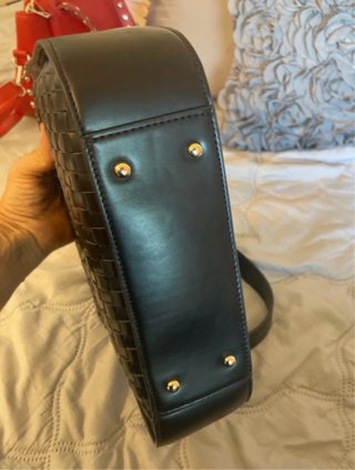 Bolso Guess Negro Tejido