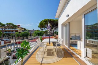 Piso en venta en Lluminetes en Castelldefels
