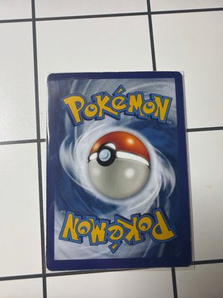 Carta Pokémon Dragonite V #192/203