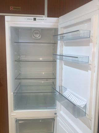 Frigorífico miele 1,85 x 60 cm