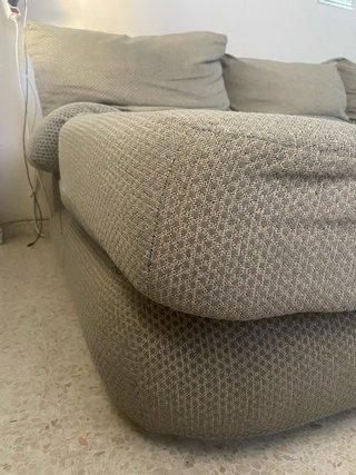Sofá chaise longue gris tela,