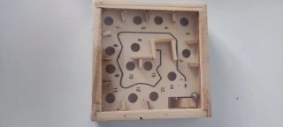 Laberinto de madera educativo