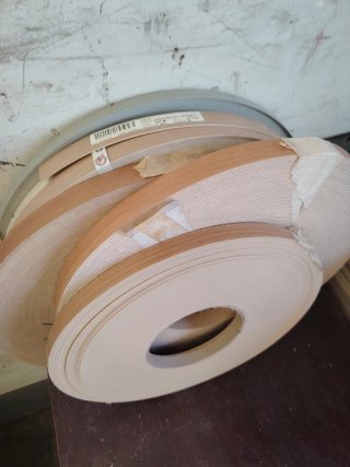 Chapa para cantos de madera
