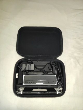 Nintendo Switch OLED Blanca + Caja Transporte