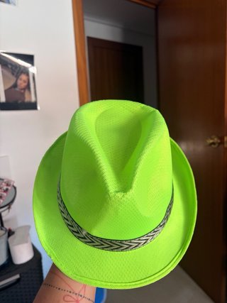 Sombrero amarillo