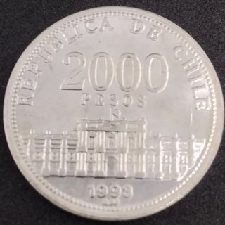 2 MONEDAS DE CHILE 10.000 Y 2000 PESOS