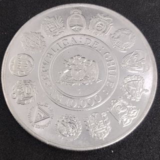 2 MONEDAS DE CHILE 10.000 Y 2000 PESOS