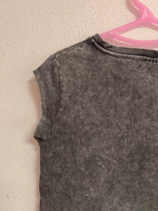 Top de niña talla 11-12 años de Zara.