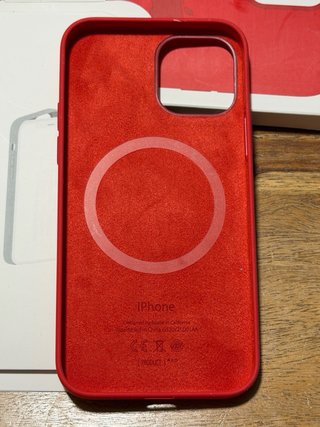 Funda iPhone 12/12 Pro Silicona MagSafe Roja