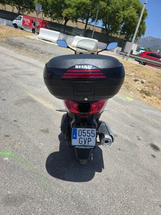 Yamaha XMAX 125cc Negra - Maxi Scooter