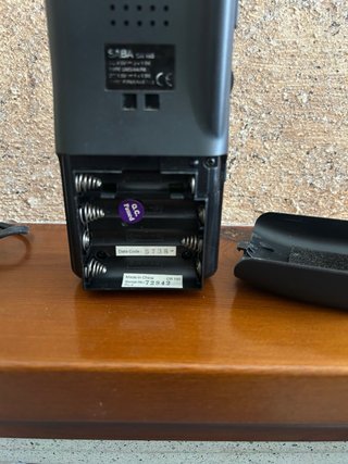 Radio despertador SABA CR 185