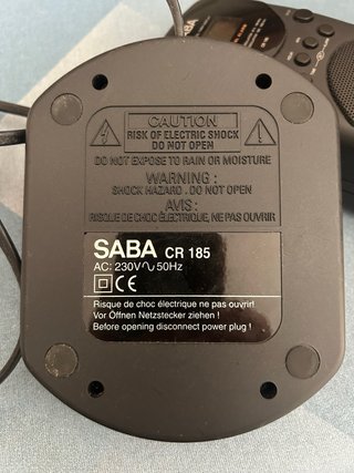 Radio despertador SABA CR 185