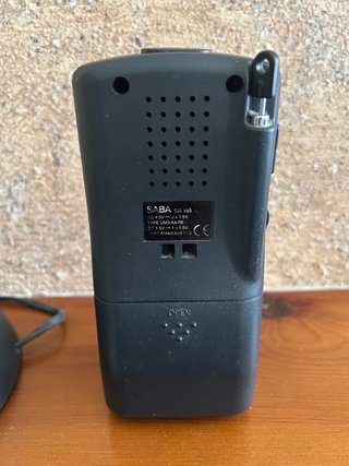 Radio despertador SABA CR 185