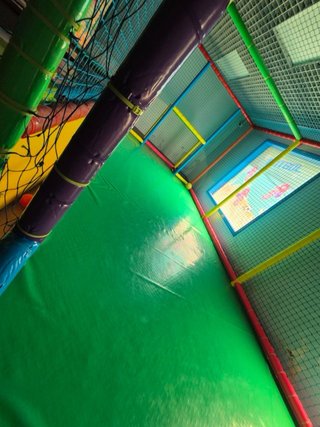 Parque infantil profesional (Negocio) EN SEVILLA