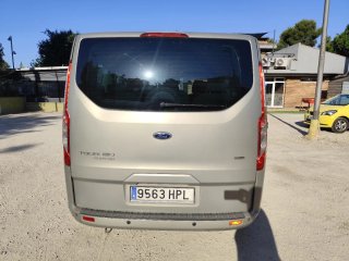 Ford Tourneo Custom 2013