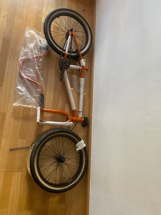 Bicicleta BMX Naranja