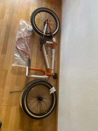 Bicicleta BMX Naranja