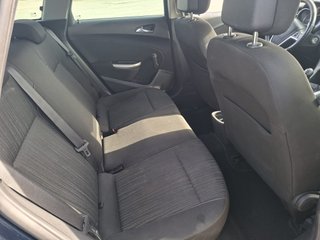 Opel Astra 2012