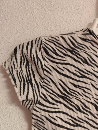 Top de chica talla S de Pull & Bear.