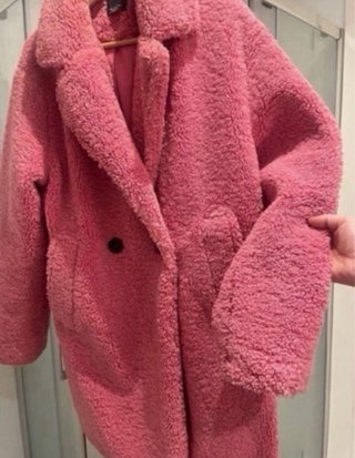 Abrigo rosa peluche