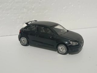 4 coches 1:43 variados