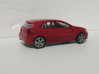 4 coches 1:43 variados