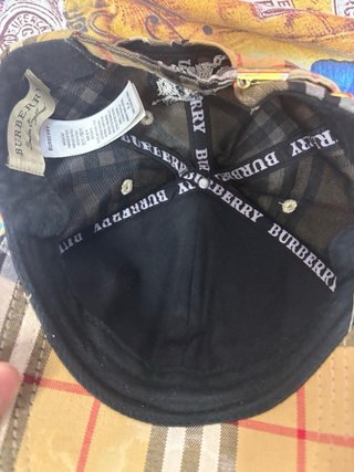 Gorra Burberry Beige