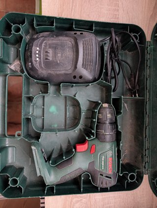Taladro Bosch PSB 1800 LI-2 (sin batería)